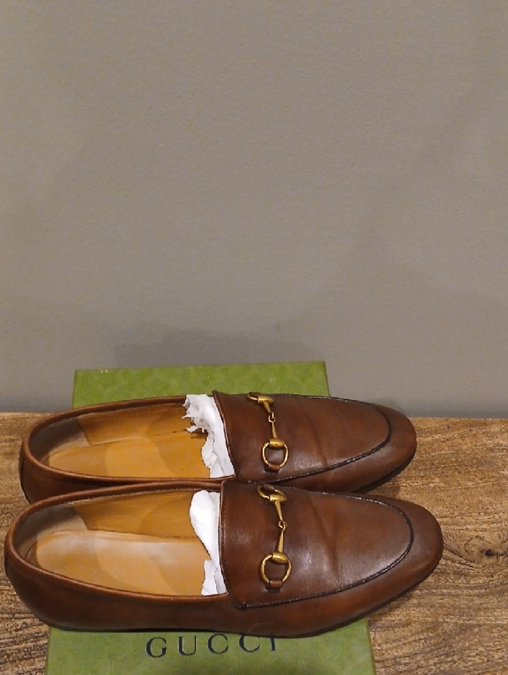 Real Gucci Brown Leather Horsebit Slip-On Loafers. Original Box. 2 Dust Bags - Picture 7 of 8